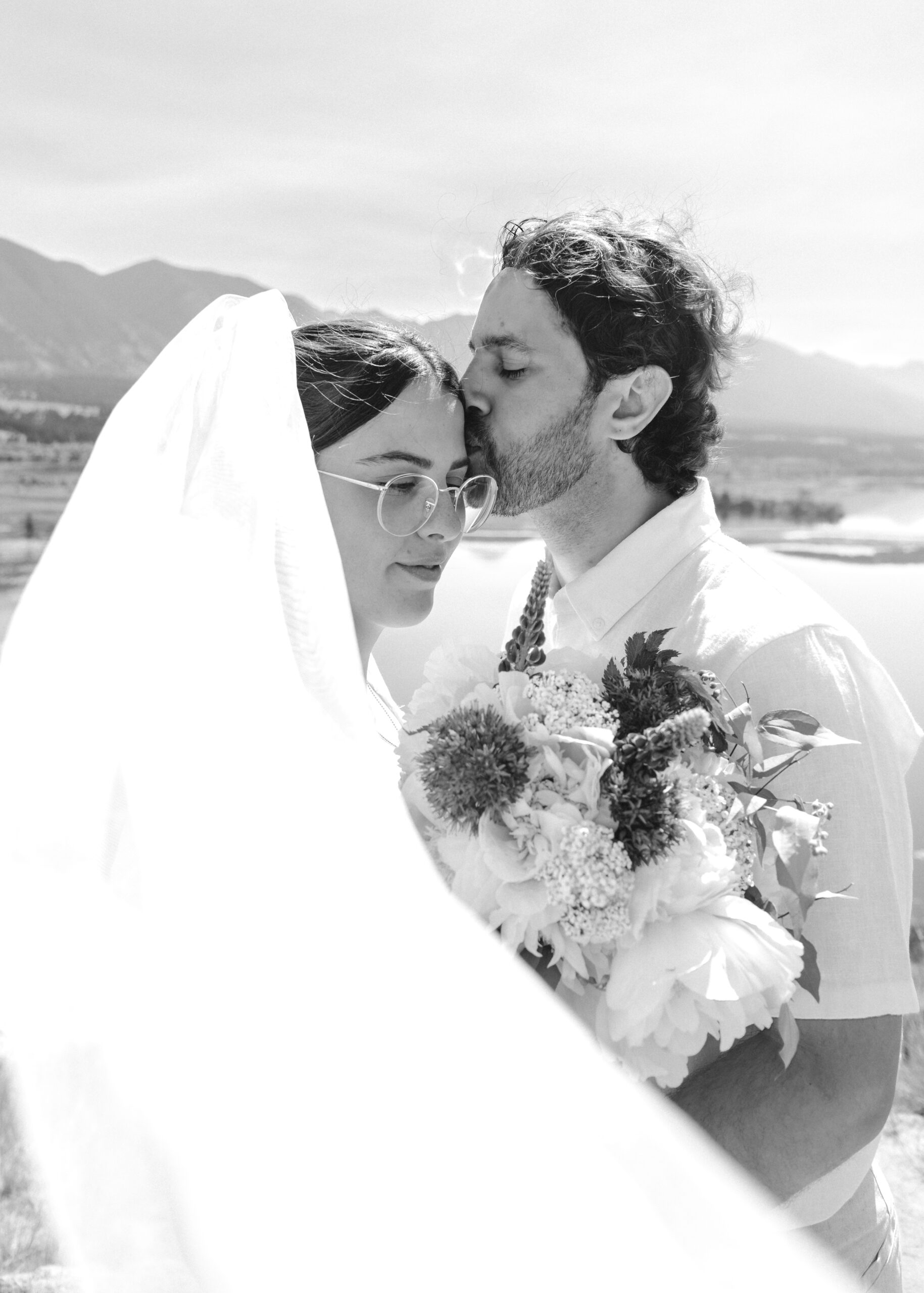 a couple eloping in Invermere BC captured by Estelle Gonord Photography