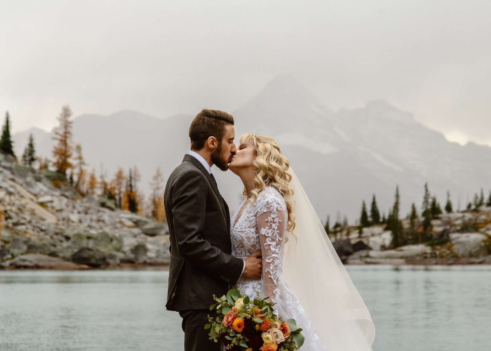 bride and groom helicopter tour bride and groom helicopter tour invermere bc