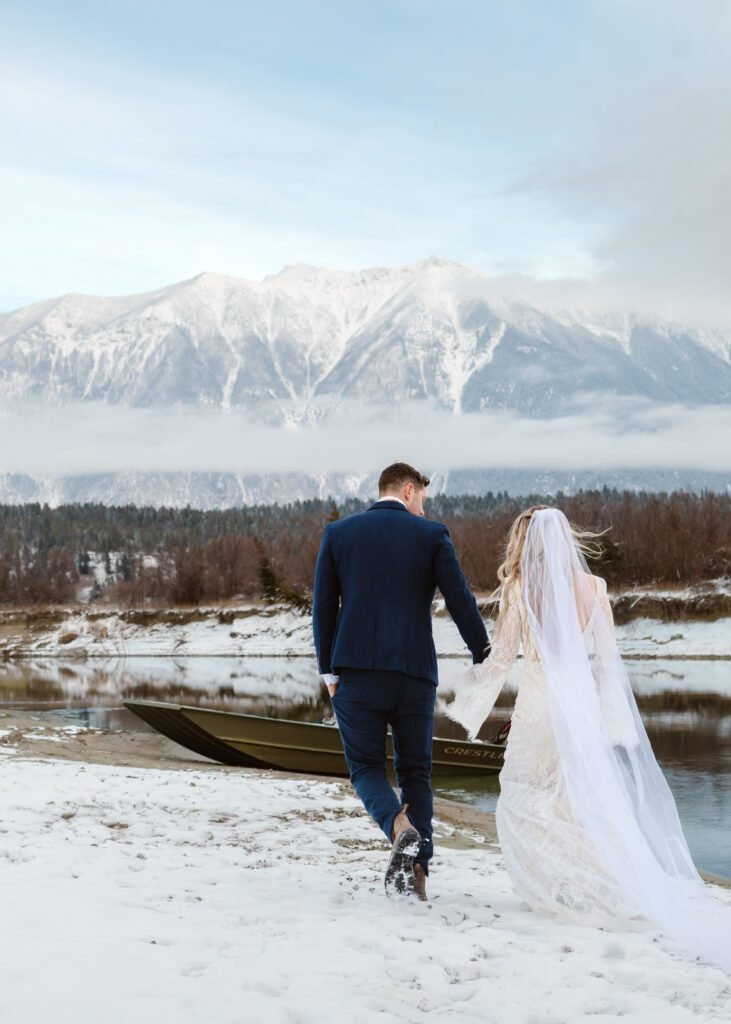Wedding and elopement photographer in BC, What vendors do you need to elope?